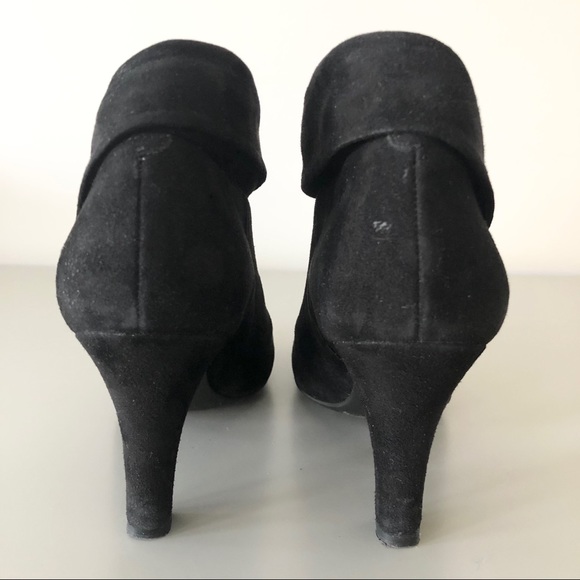 Enzo Angiolini Suede Cuff Ankle Bootie Black - Picture 4 of 10